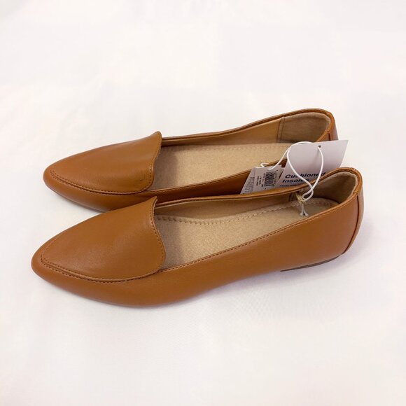 Old Navy brown pointy toe loafers NWT Size US 7 - Picture 2 of 6